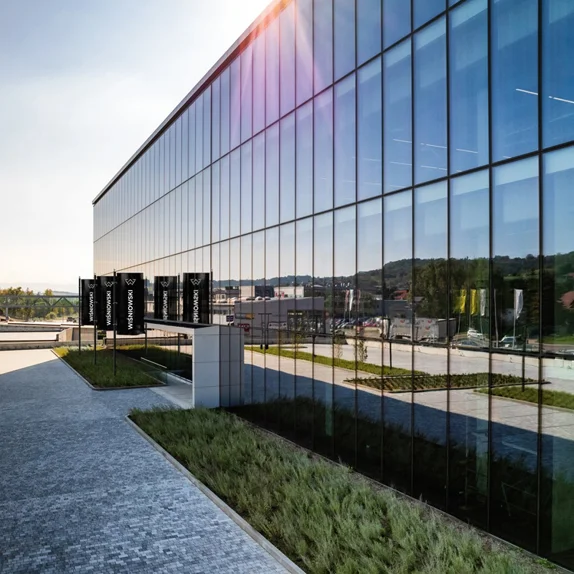 WIŚNIOWSKI przyspiesza transformację produkcji z aluminium. Nowy standard integracji procesów 